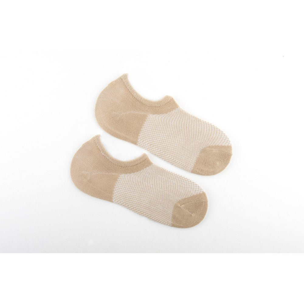 bamboo no show socks for men and women in beige